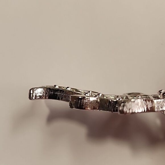 Vintage Silver Tone & Jewel Tone Enamel Fish Pendant Sarah Coventry Cov - Picture 5 of 5